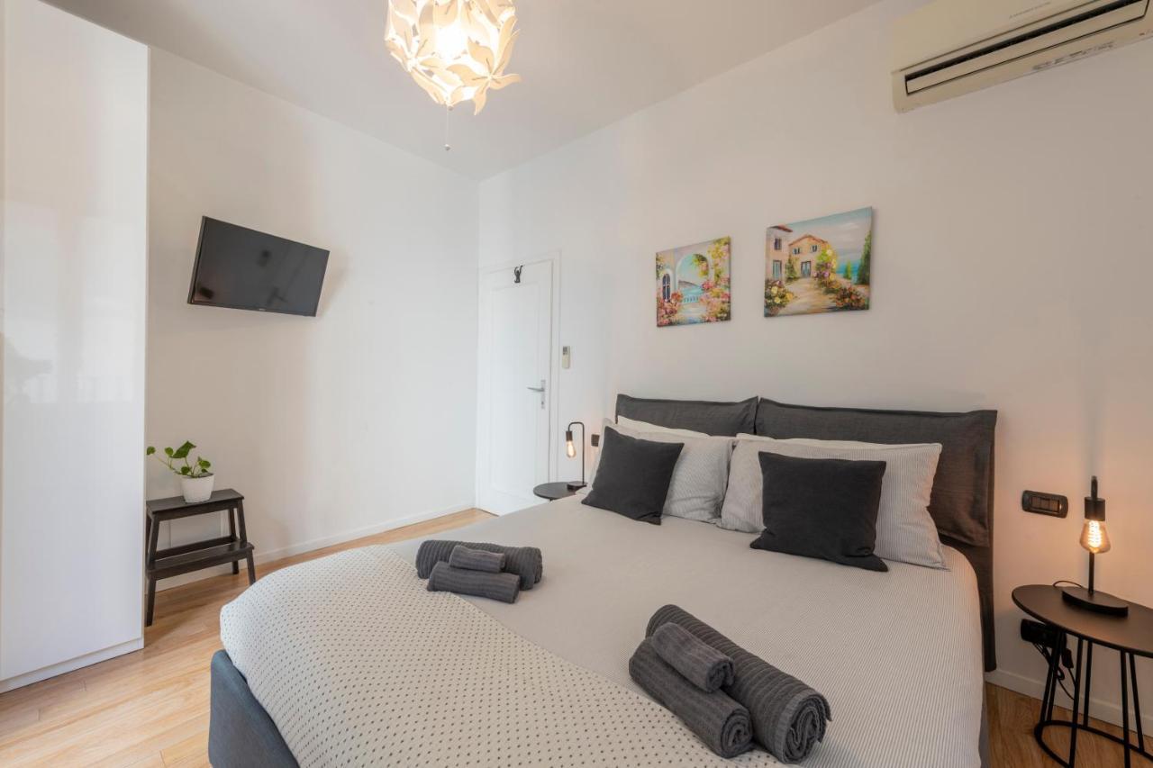 Boutique Apartment Porta Duomo, Close To The Lake! コモ エクステリア 写真